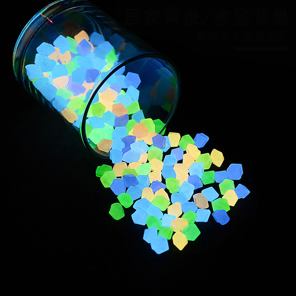Aquarium Fish Glow In The Dark - 100 Stück 14*11mm Dunkle Kieselsteine für